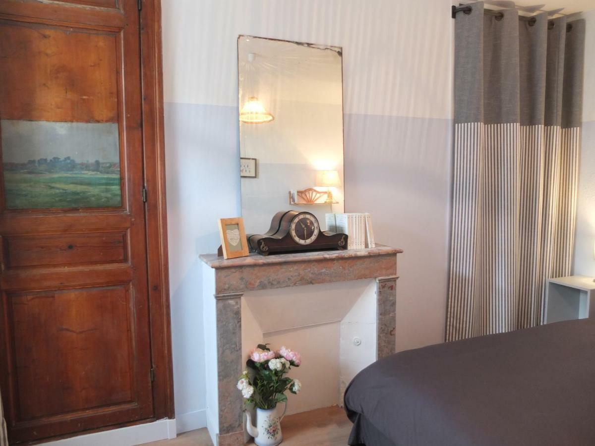 Les Madeleines Apartment Carolles Bagian luar foto